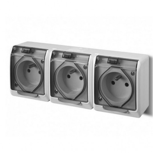 HERMES Gniazdo GNT 0323-01 potrój.herm. 16A IP44 -zdjęcie numer 1