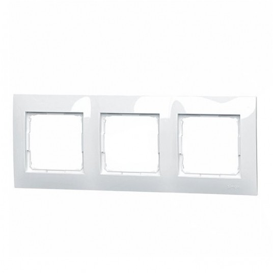 Simon54 Ramka potrójna biały 3 pola -zdjęcie numer 1