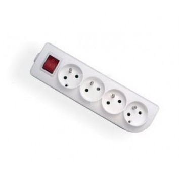 Gniazdo przedłużacza 4 gn.z uziem. i wyłącznikiem