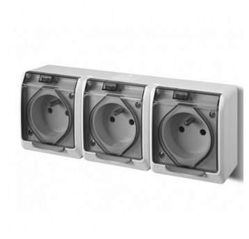 HERMES Gniazdo GNT 0323-01 potrój.herm. 16A IP44